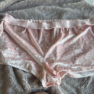 NWT XXL VS Pink Velvet Lounge/ SLEEP Shorts
